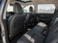 Nissan X-Trail — interior