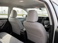 Toyota Corolla — المقصورة الداخلية