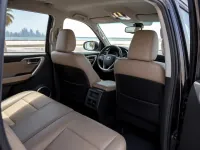 Toyota Fortuner — interior