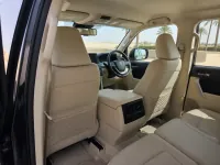 Toyota Land Cruiser — المقصورة الداخلية