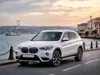 BMW X1 — front