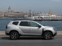 Dacia Duster — side