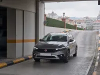 Fiat Egea Cross — front