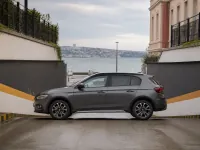 Fiat Egea Cross — side