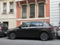 Fiat Egea Hatchback — side