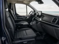 Ford Tourneo Custom — interior