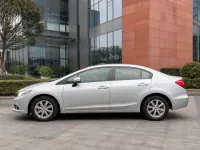 Honda Civic — side
