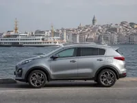 Kia Sportage — side
