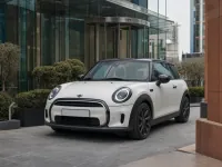 Mini Cooper — front