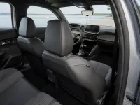 Peugeot 2008 — interior