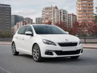 Peugeot 308 — front