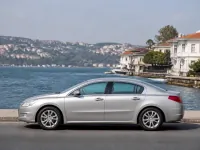 Peugeot 508 — side