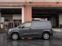 Peugeot Rifter — side