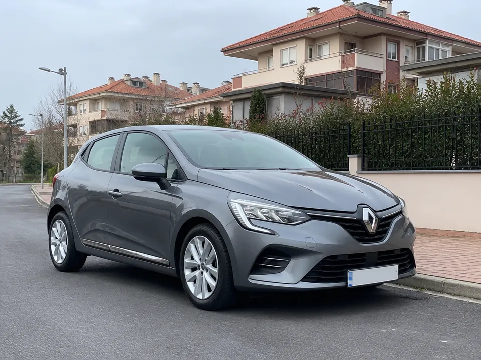 Renault Clio — car rental in Turkey