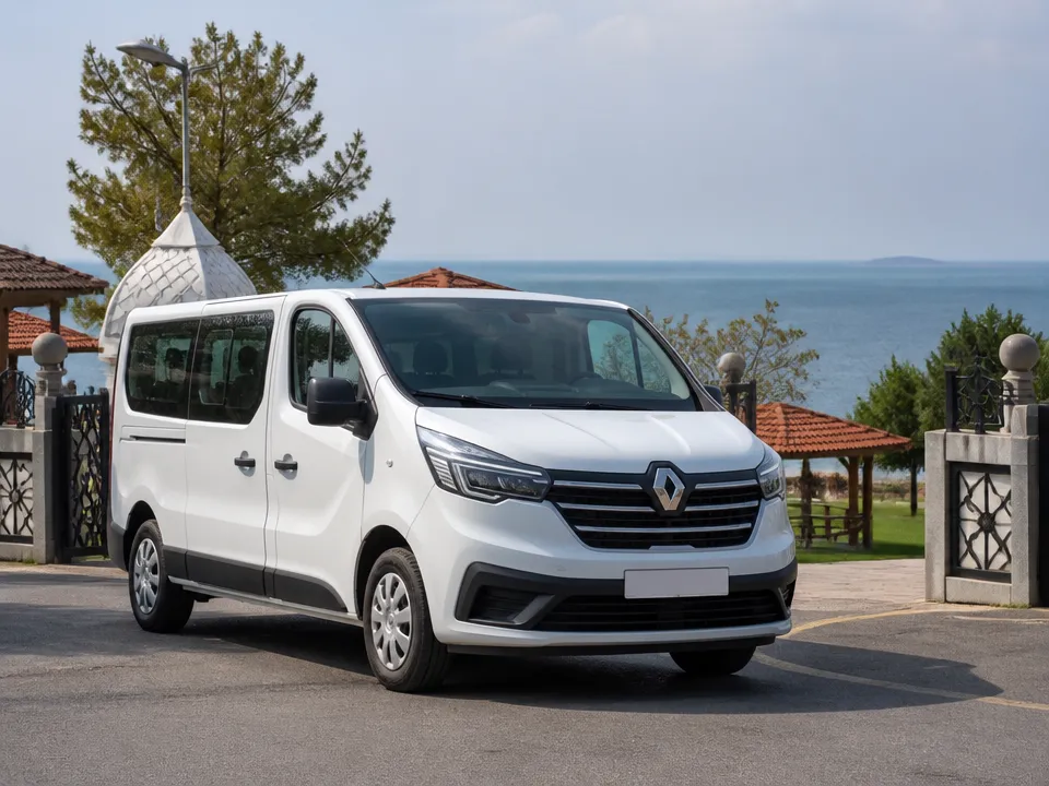 Renault Trafic — car rental in Turkey