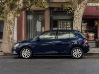 Škoda Fabia — side