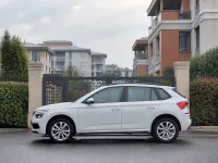 Škoda Kamiq — side