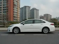 Toyota Corolla — side