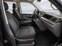 Volkswagen Caravelle — interior