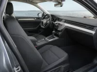 Volkswagen Passat — interior