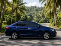 Honda City — 侧面