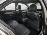 Mercedes-Benz C-Class — 内饰