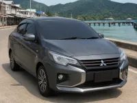 Mitsubishi Attrage — vorn