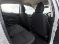 Mitsubishi Mirage — Innenraum