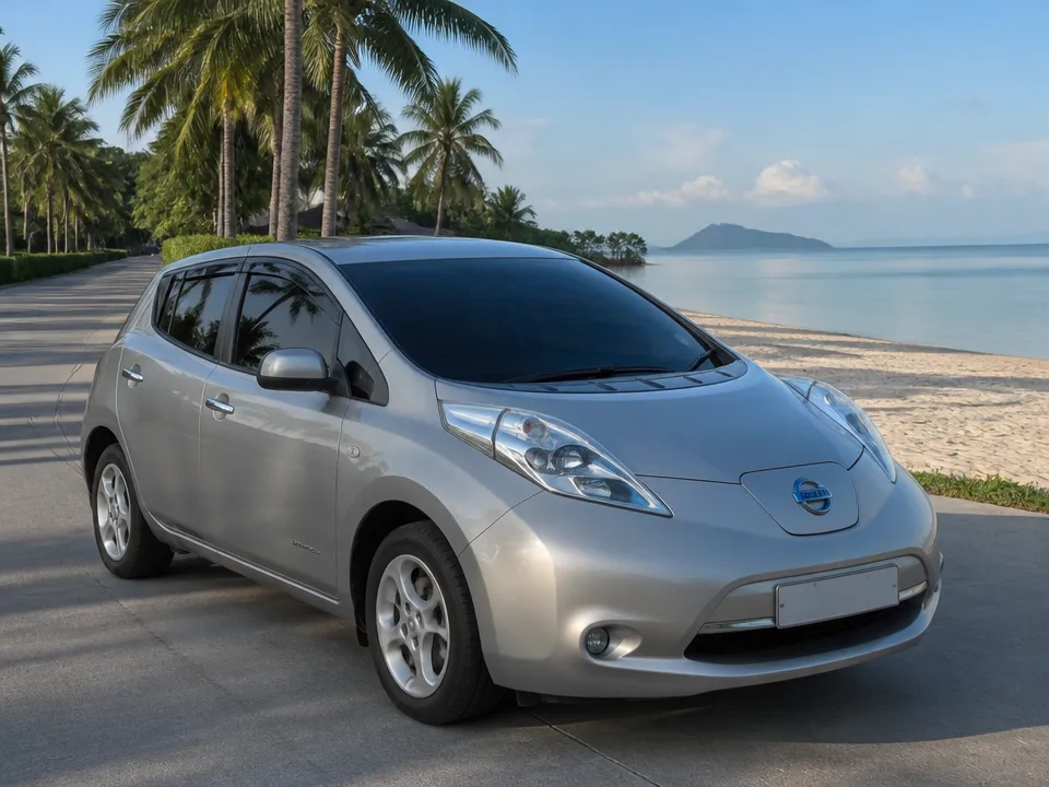 Nissan Leaf — รถเช่าเกาะสมุย