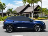 Peugeot 2008 — seitlich