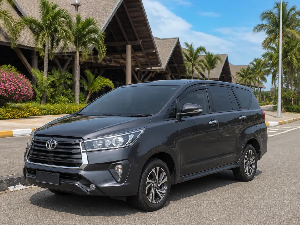 Toyota Innova — รถเช่าเกาะสมุย