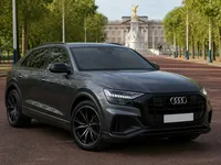 Audi Q8 — الأمام
