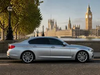 BMW 5 Series — seitlich