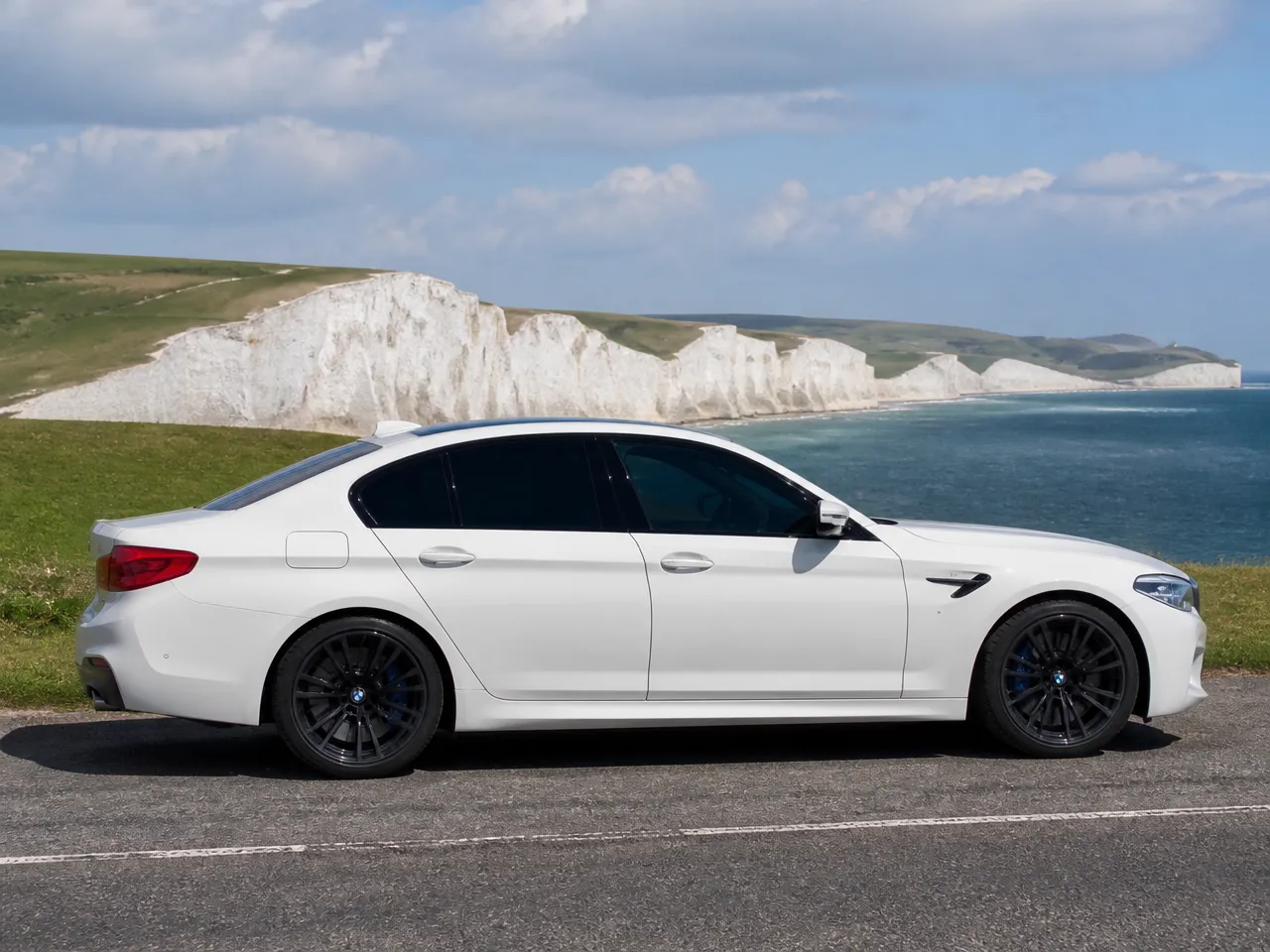 BMW M5 — seitlich