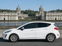Ford Fiesta — צד