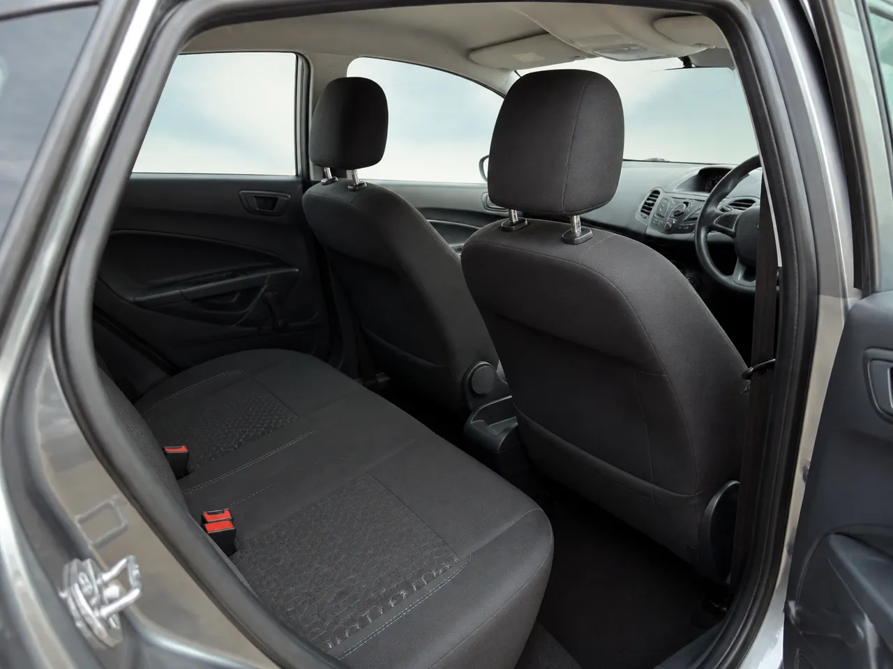 Ford Fiesta — פנים