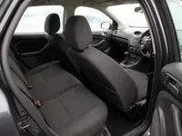 Ford Focus — المقصورة الداخلية