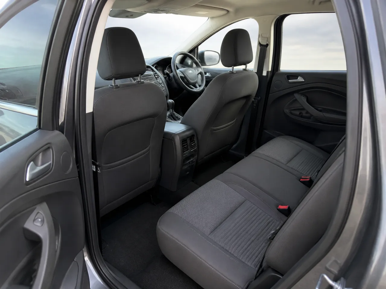 Ford Kuga — interni