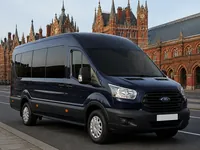 Ford Transit 12 Seater — спереди