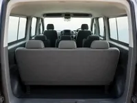 Ford Transit 17 Seater — wnętrze