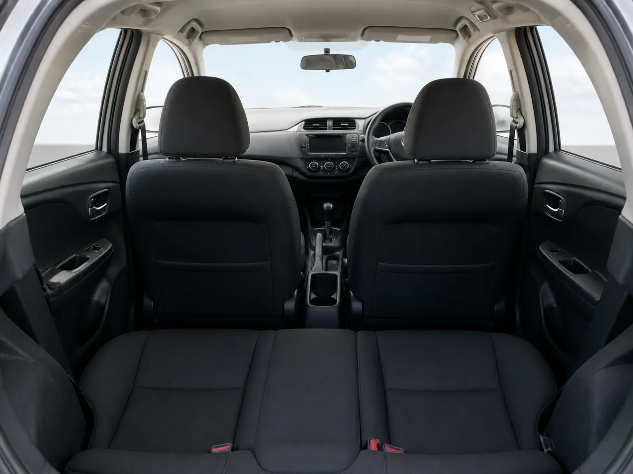 Honda Jazz — interior