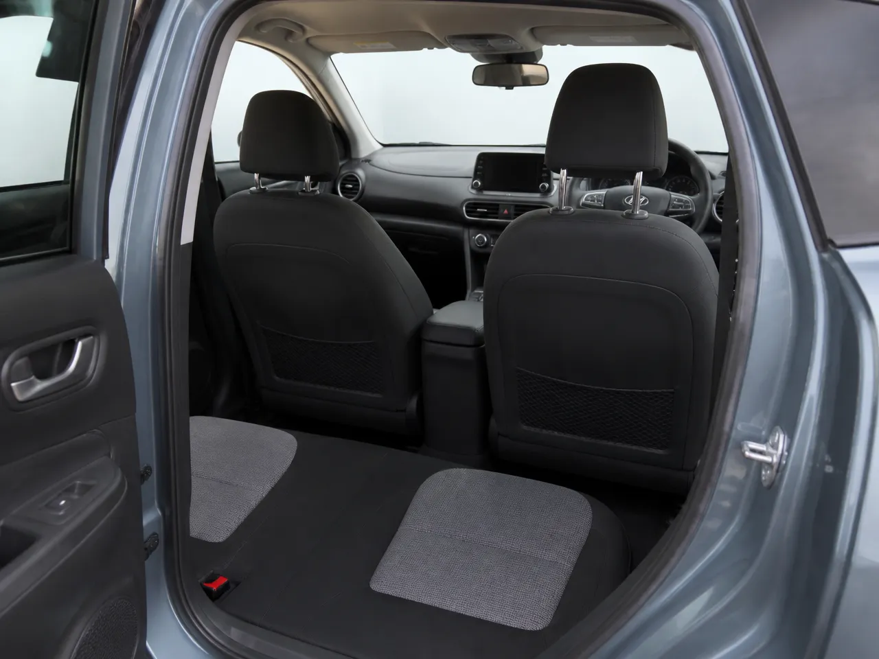 Hyundai Kona — салон