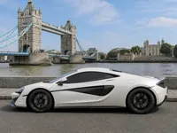 McLaren 570S — laterale