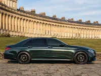 Mercedes-Benz AMG E63 S — bok