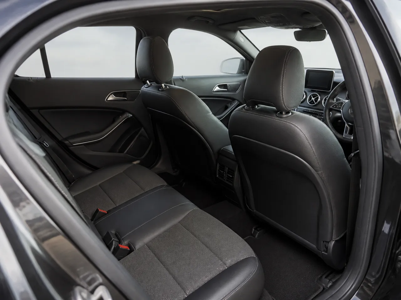 Mercedes-Benz GLA — Innenraum