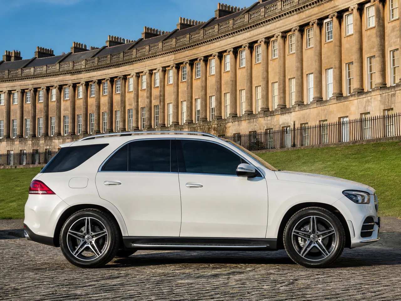 Mercedes-Benz GLE — profil