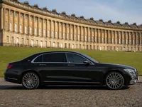 Mercedes-Benz Maybach S-Class — lateral