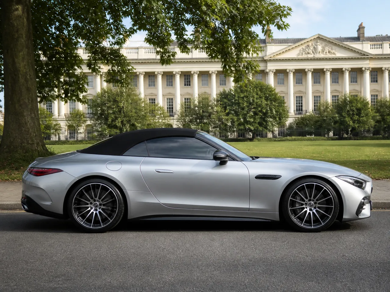 Mercedes-Benz SL 43 AMG — seitlich
