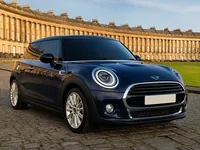 Mini Cooper — front