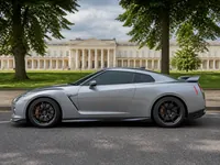 Nissan GT-R — profil